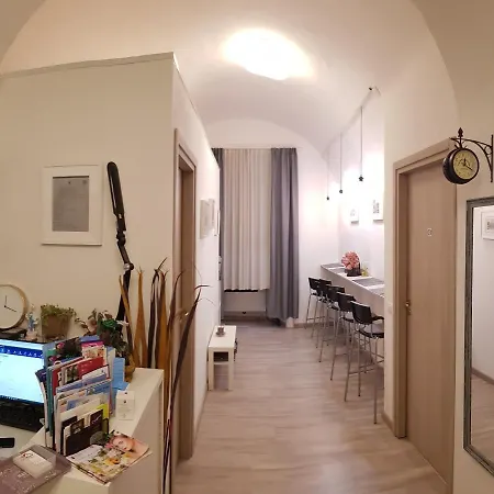 The Shelter In Rome-2